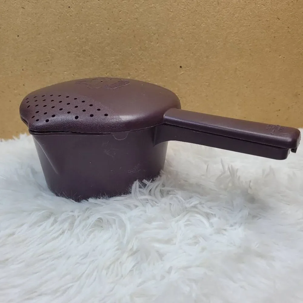 Pampered Chef Purple Microwave Steamer Rice Cooker 4 Cup 1 Qt w/ Locking…